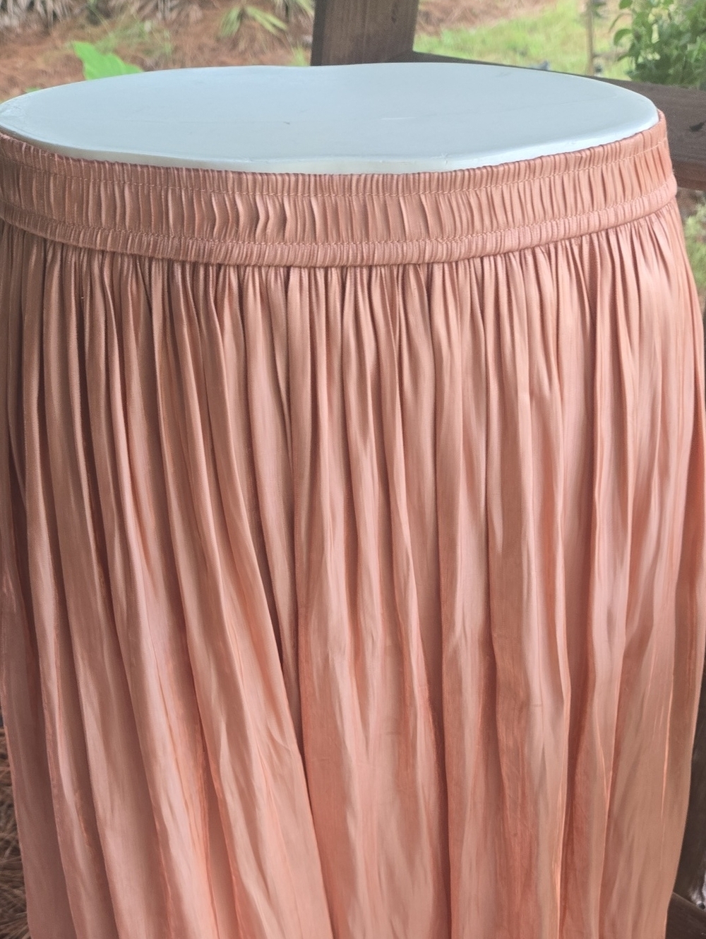 Allie Rose Peach Shimmery Pleated Midi Skirt Size Small - Picture 2 of 11